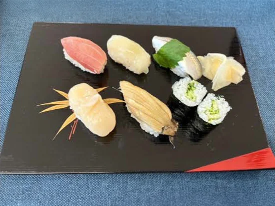 にぎり5貫 鉄火巻半分